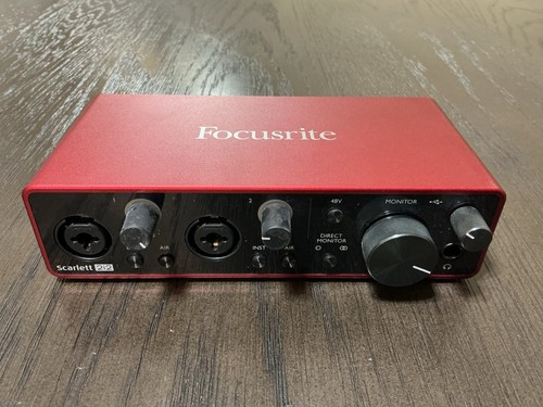 Focusrite scarlett 2i2 - scarlett, 3a