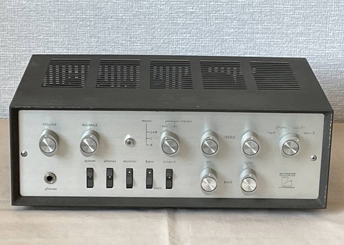 Amplificatore stereo integrato