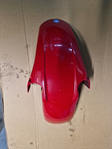Parafango anteriore rosso