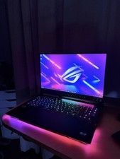 Asus ROG Strix SCAR 17 G733QS - RTX 3080 - Ryzen 9 5900HX - 32 GB RAM - 2 TB SSD