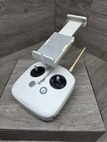 Dji phantom 4 drone - 3,