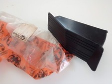 Posacenere posteriore destro