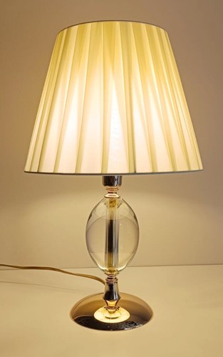Lampada comodino elegante - lampada,
