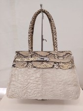 Borsa in persiano con bordi e