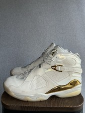 Air Jordan 8 Retro C&C Trophy