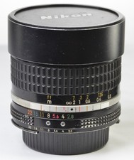 Nikon Fisheye-NIKKOR 16mm