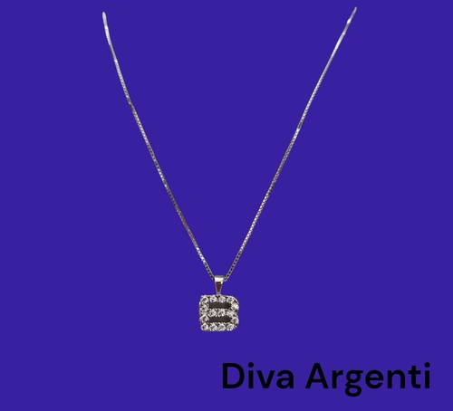 Collana con iniziale lettera