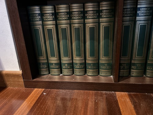 Enciclopedia treccani lessico - treccani,
