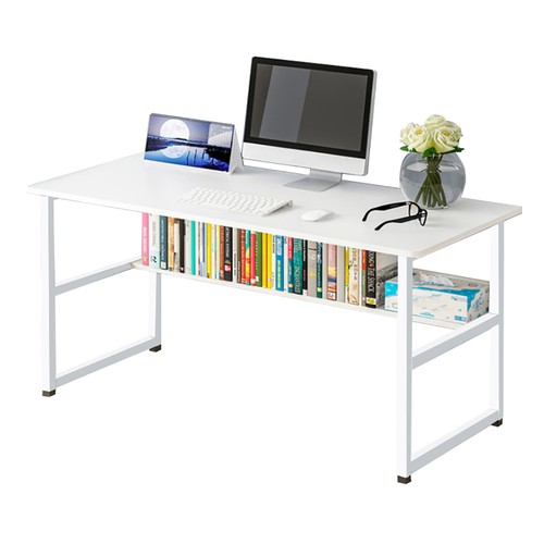 Scrivania moderna per computer