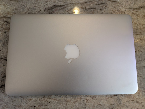 2013 apple macbook - 2013, air