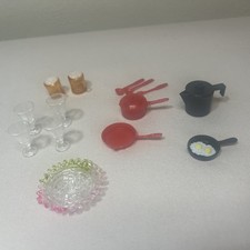 Barbie Bambola Martini Piatto Birra Padella Caffettiera Utensili Giocattoli