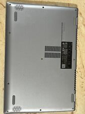 computer portatile, colore grigio, comodo da utilizzare anche fuori casa