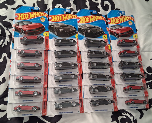 Hot wheels 2026 ferrari - lot, of
