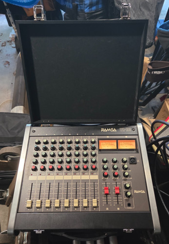 Panasonic ramsa wr133 mixer - panasonic,