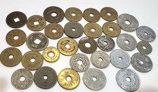 {Lotto di 30} Monete mondiali