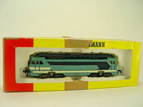 Locomotiva diesel sncf 68001 - diesel,