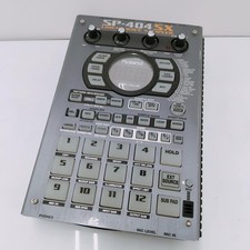 Roland SP-404SX con