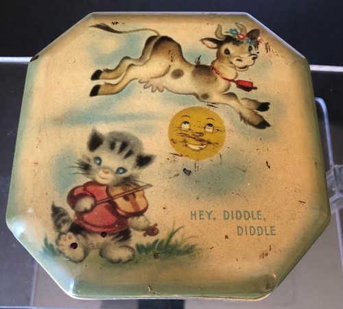 Vtg tin biscuit candy box - vtg, hey