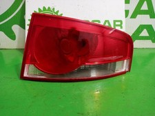 5P8945096A piloto trasero