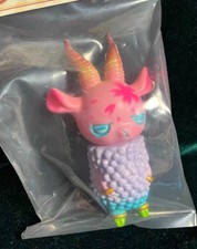 Yasu 11 Wool The Geep Chimera