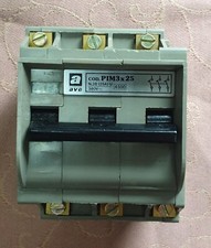 Interruttore magnetotermico