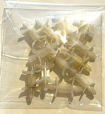 LINN STAND OFF PILASTRI DI