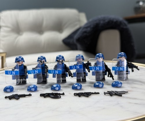 Lego troops soldiers - un,