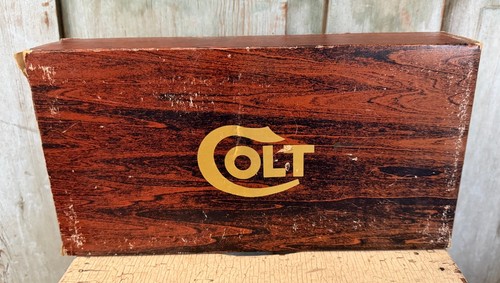 Scatola vuota vintage colt - vuota,