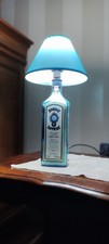 Lampada artigianale con bottiglia di Gin Bombay