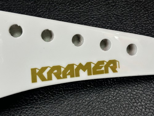 Kramer headstock logo - kramer,