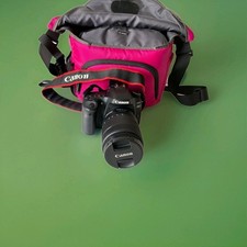 Canon EOS 80 D (W) Mpx Fotocamera Reflex - Nera  Usata In Ottimo Stato 