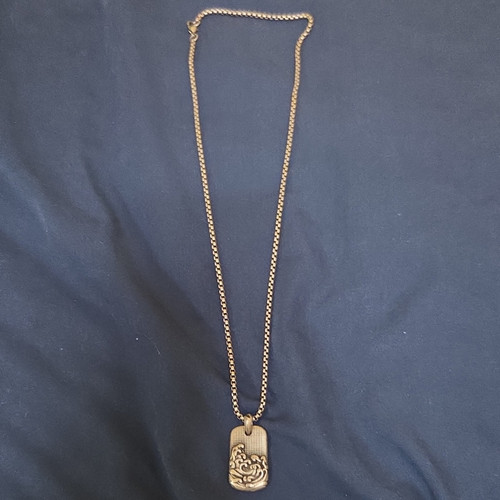 Collana catena scatola