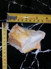 215 Grams - Minerale Calcareo