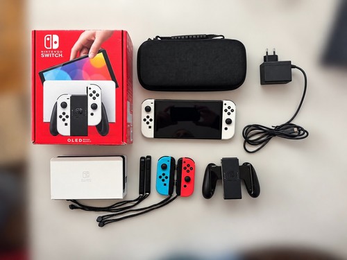 Nintendo switch modello oled - nintendo,