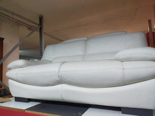 Divano vera pelle bianca con testiere Chateau D'ax