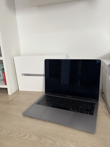 Apple macbook air - 13.3", (128gb