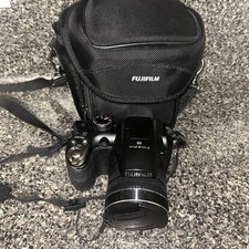 Fujifilm FinePix S4500 14MP