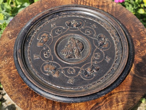 Targa rotonda francese - , bois