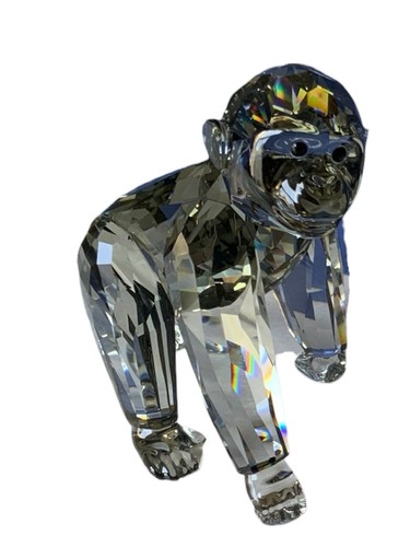 Gorilla cub companion - gorilla,