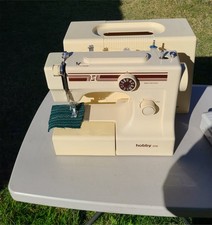 SEWING MACHINE HOBBY 300 FOR
