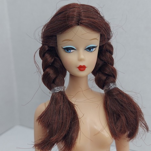 Bambola barbie mattel 2004 - barbie,