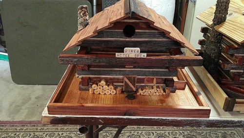 Casetta per uccelli - , mangiatoia