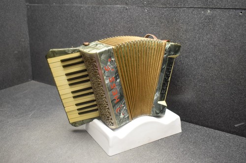 Hess bassi cori - bassi, 2