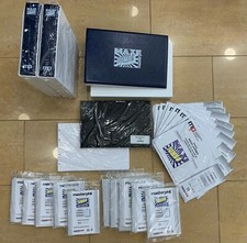 RACCOGLITORI  o FOGLI o SLEEVES x CARTE POKEMON formato JUMBO ENTRA e SCEGLI NEW