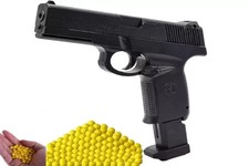 Pistola giocattolo nera per