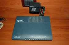 Zyxel, ISDN Hub Router, mod. Prestige 100 IH, usato ma si vende come ricambio