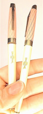 Universal Set of 2 Pens 1960s