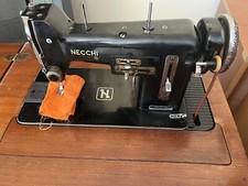 Macchina cucire con mobile - macchina,