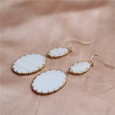 Orecchini pendenti ovali