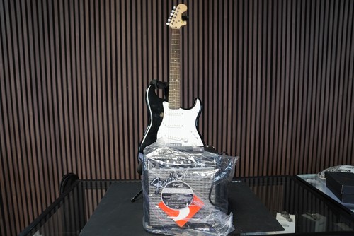 Squier sonic stratocaster - squier,